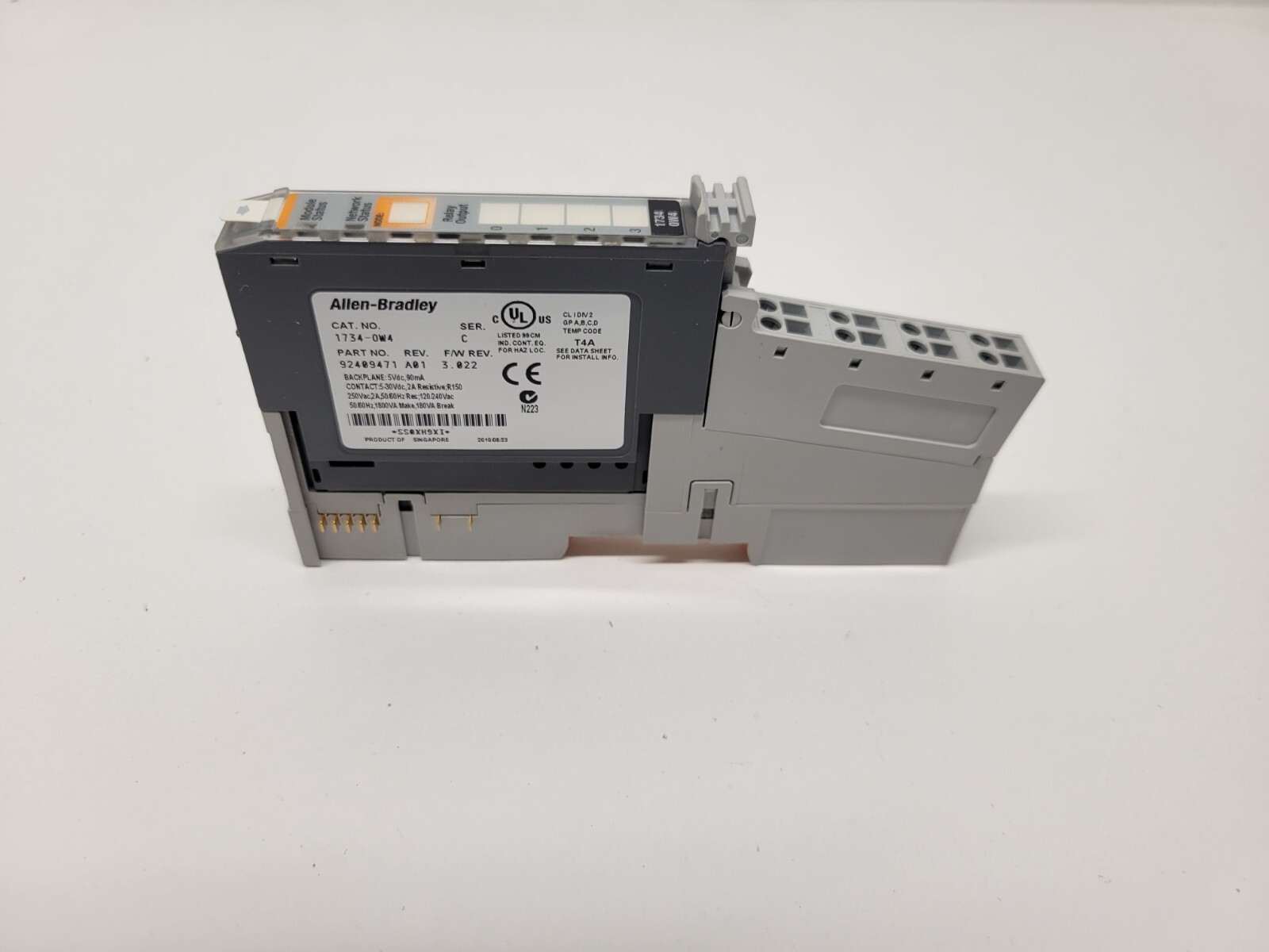 GOOD USED! ALLEN-BRADLEY 24V 4 CHANNEL I/O MODULE AND BASE 1734-MB 1734-OW4
