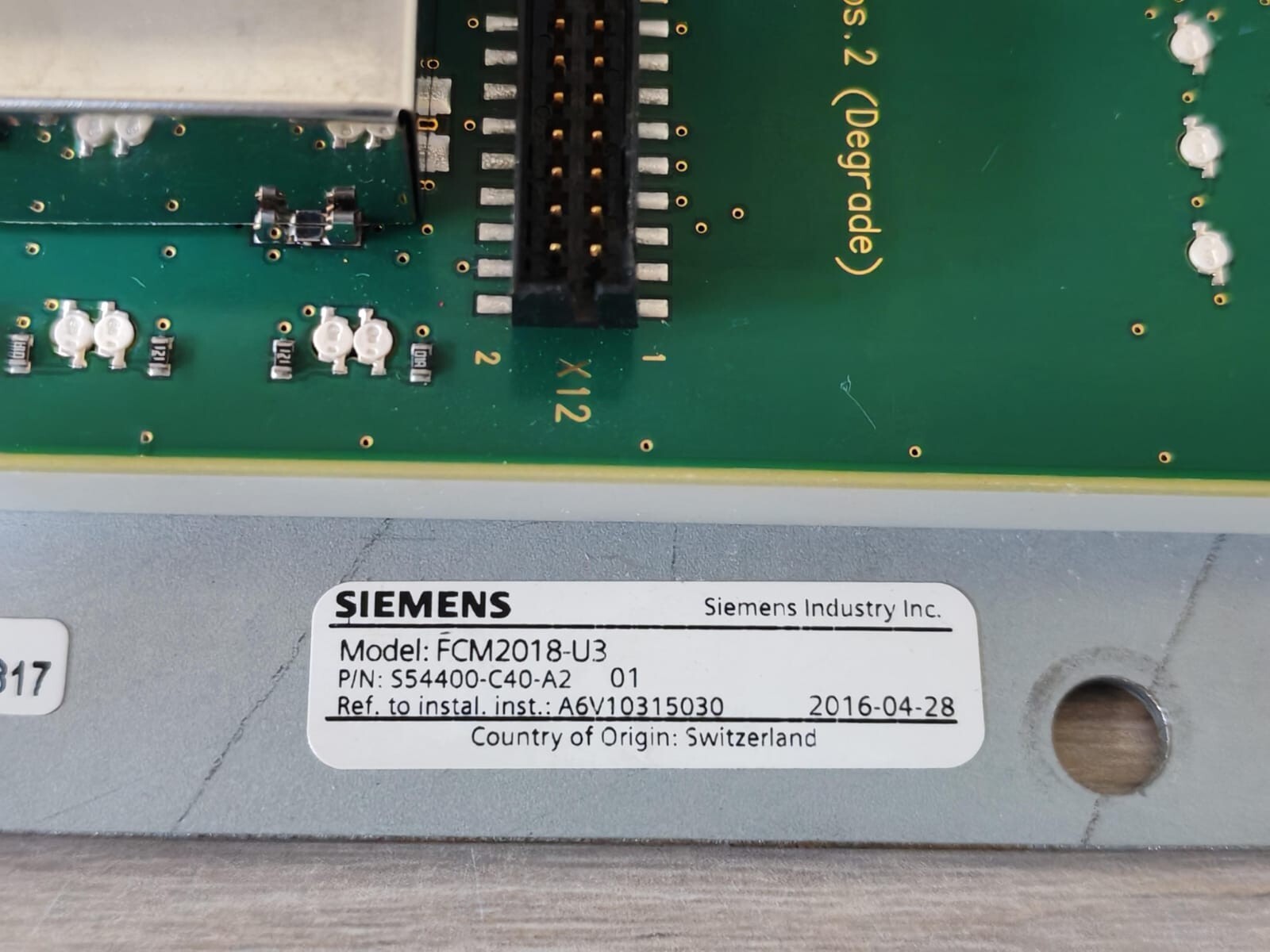 SIEMENS FCM2018-U3 P/N S54400-C40-A2 FIRE ALARM OPERATOR INTERFACE PANEL