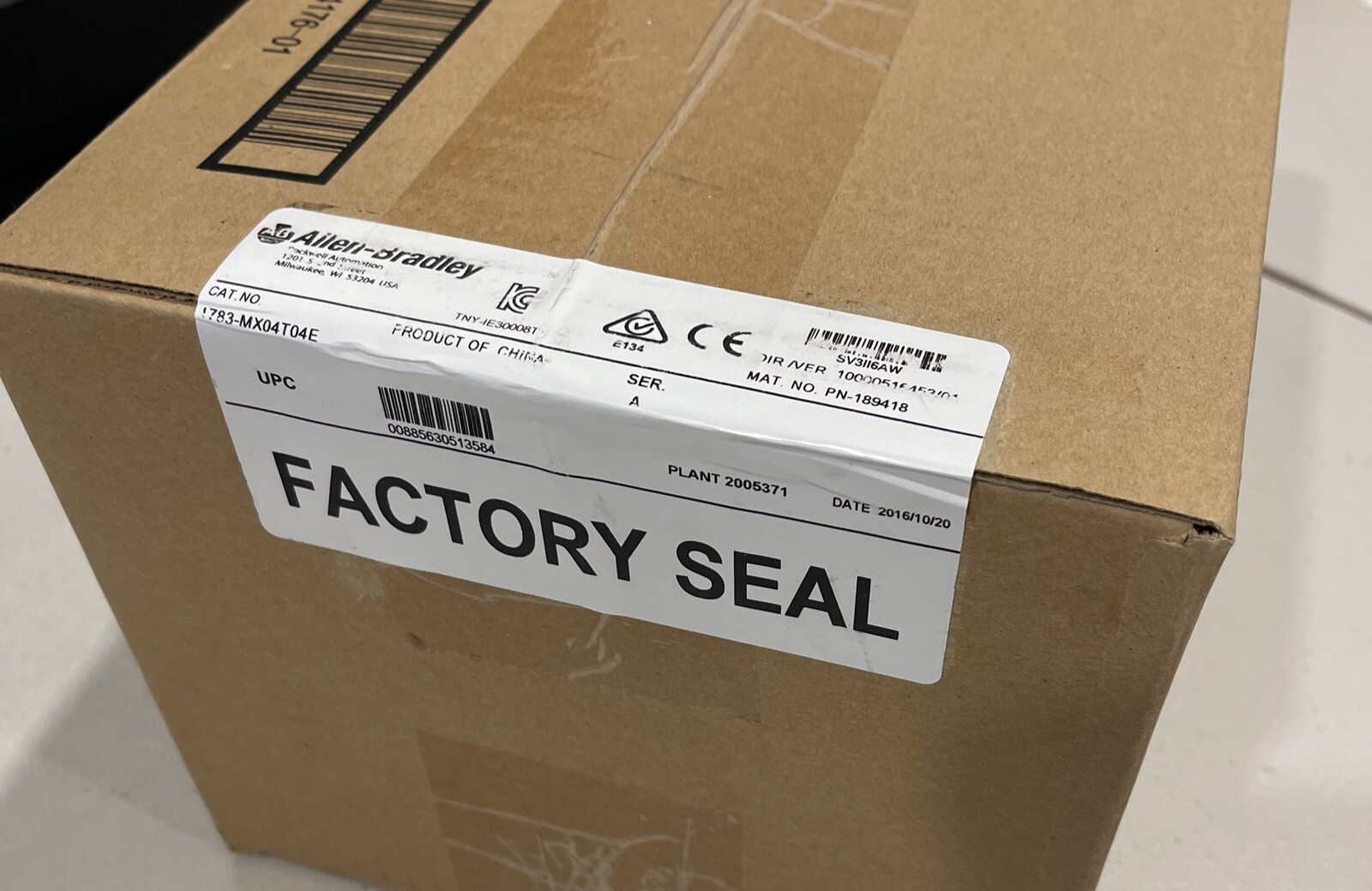 NEW Allen Bradley 1783-MX04T04E Stratix 8000 Ethernet Managed Switch