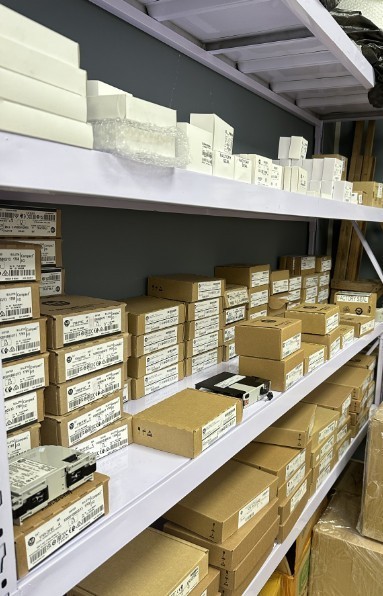 New Genuine New In Box 1756-ESMCAP PLC-AB EtherNet/IP ControlLogix Module