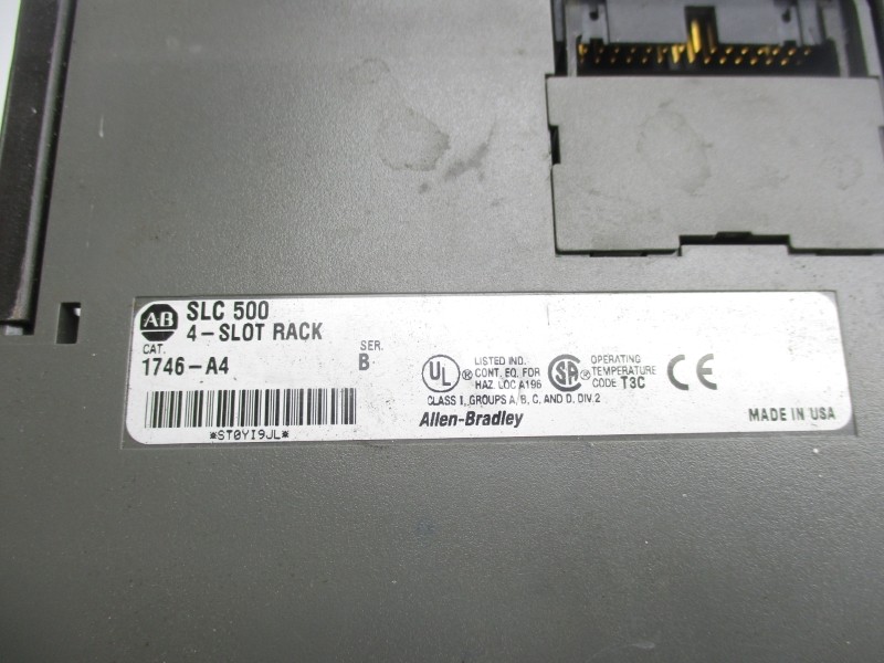 ALLEN BRADLEY 1746-A4 SER. B UNMP