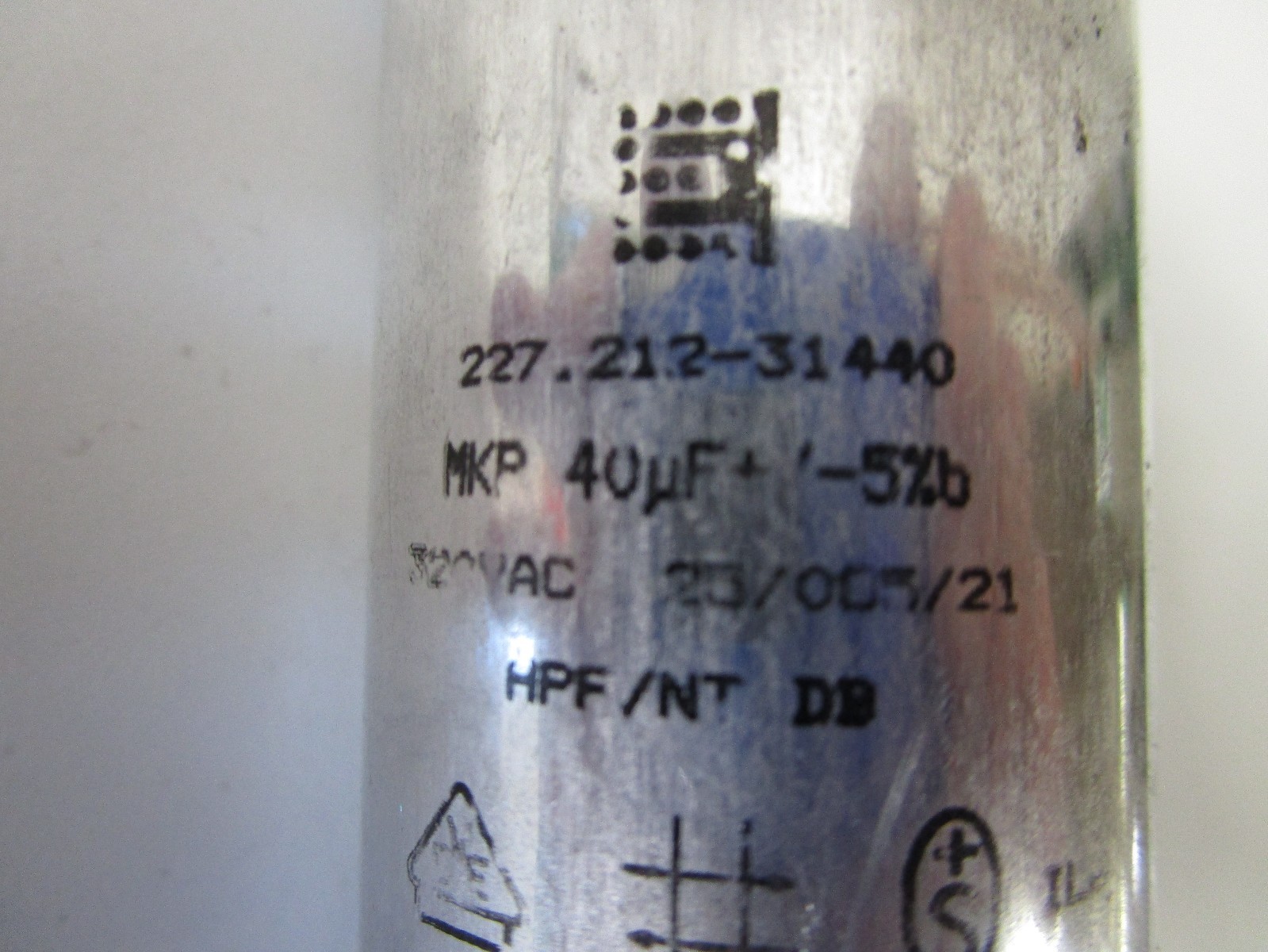 UNKNOWN NAME 227.212-31440 HPF/NT 320VDC CAPACITOR – USED – FREE SHIPPING