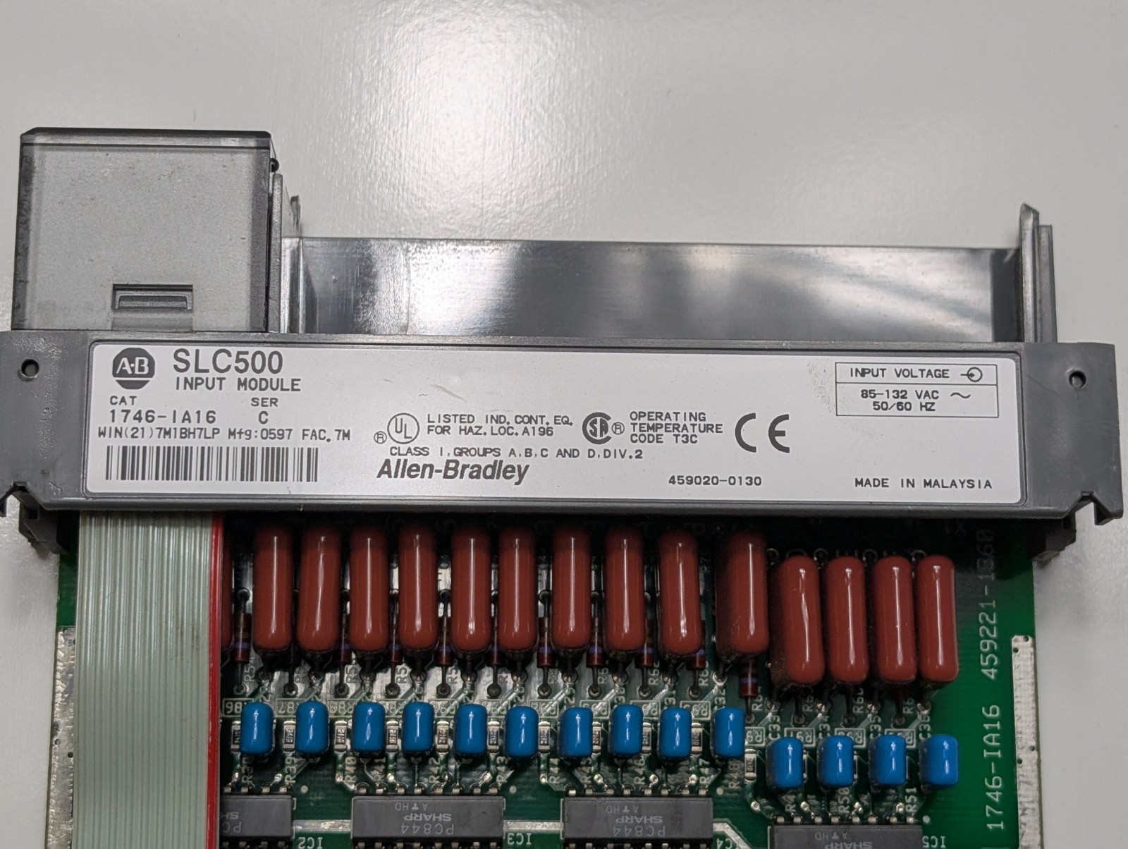 ALLEN-BRADLEY 1746-IA16 INPUT MODULE SLC-500 SER. C