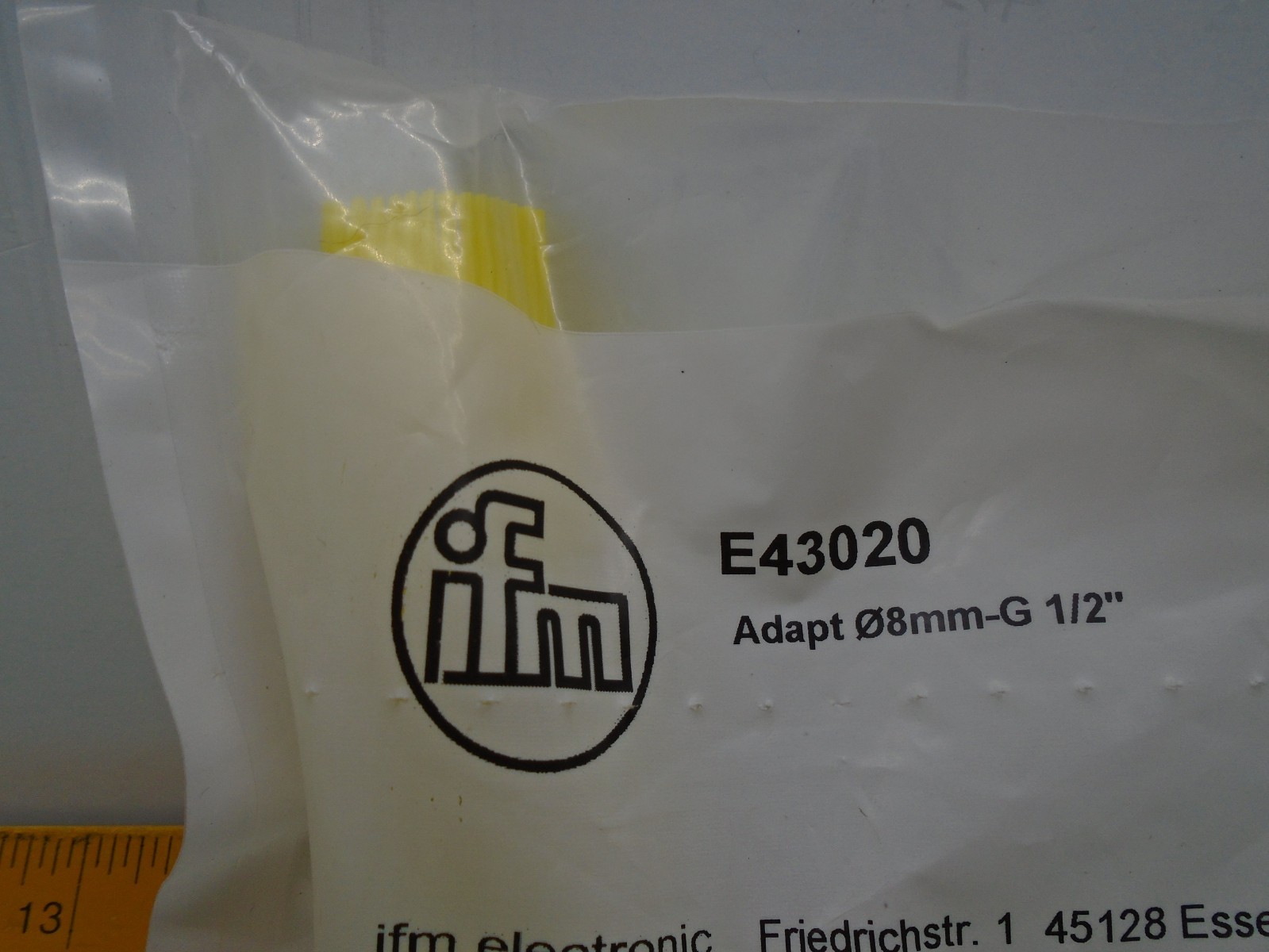 New old Stock IFM EFECTOR E43020 WX85