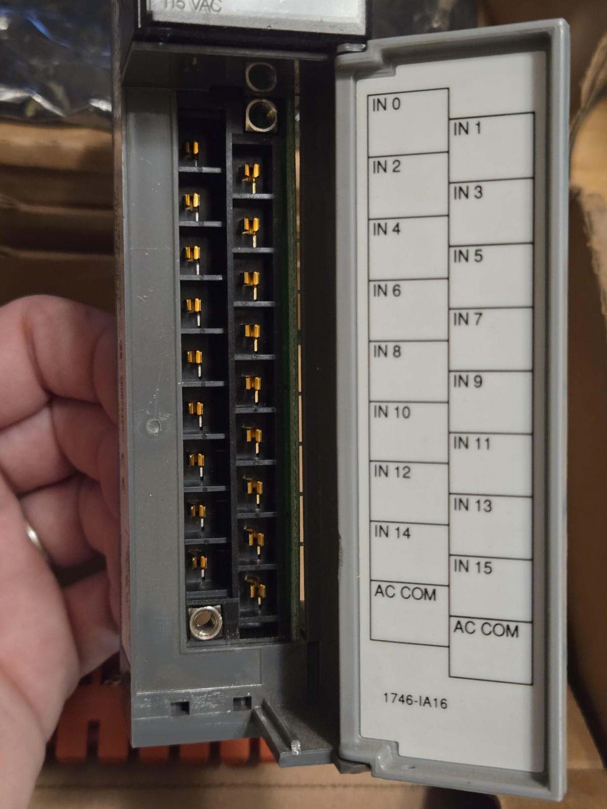 Allen-Bradley 1746-IA16 SLC 500 AC Input Module 16-Point 85-132VAC