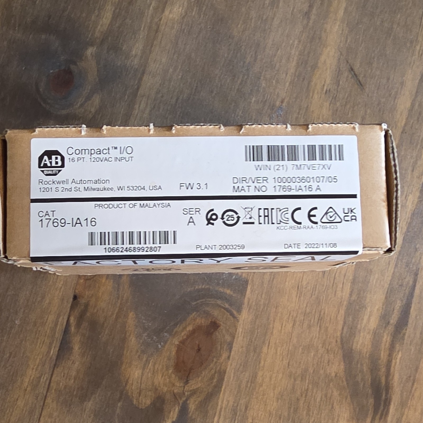 Allen-Bradley Compact I/O 1769-IA16 16 Pt 120VAC Digital PLC Input Module