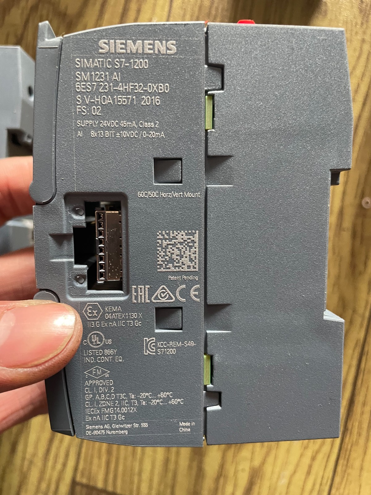 Siemens 8ch Analog Input Module 6ES7231-4HF32-0XB0 6ES7 231-4HF32-0XB0