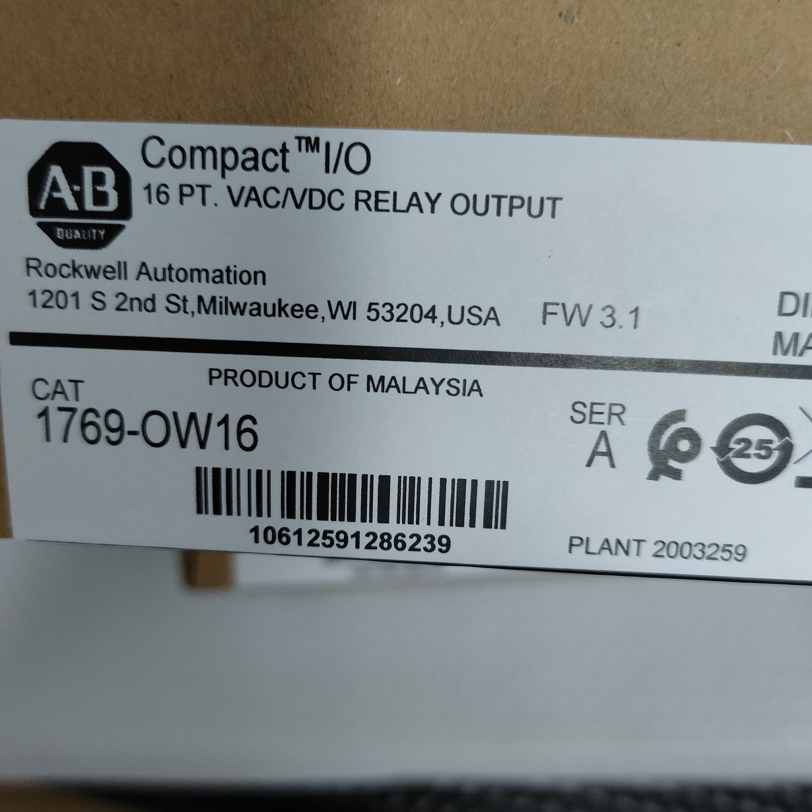 BRAND NEW AB 1769-OW16 CompactLogix Relay Output Module 1769OW16 PLC