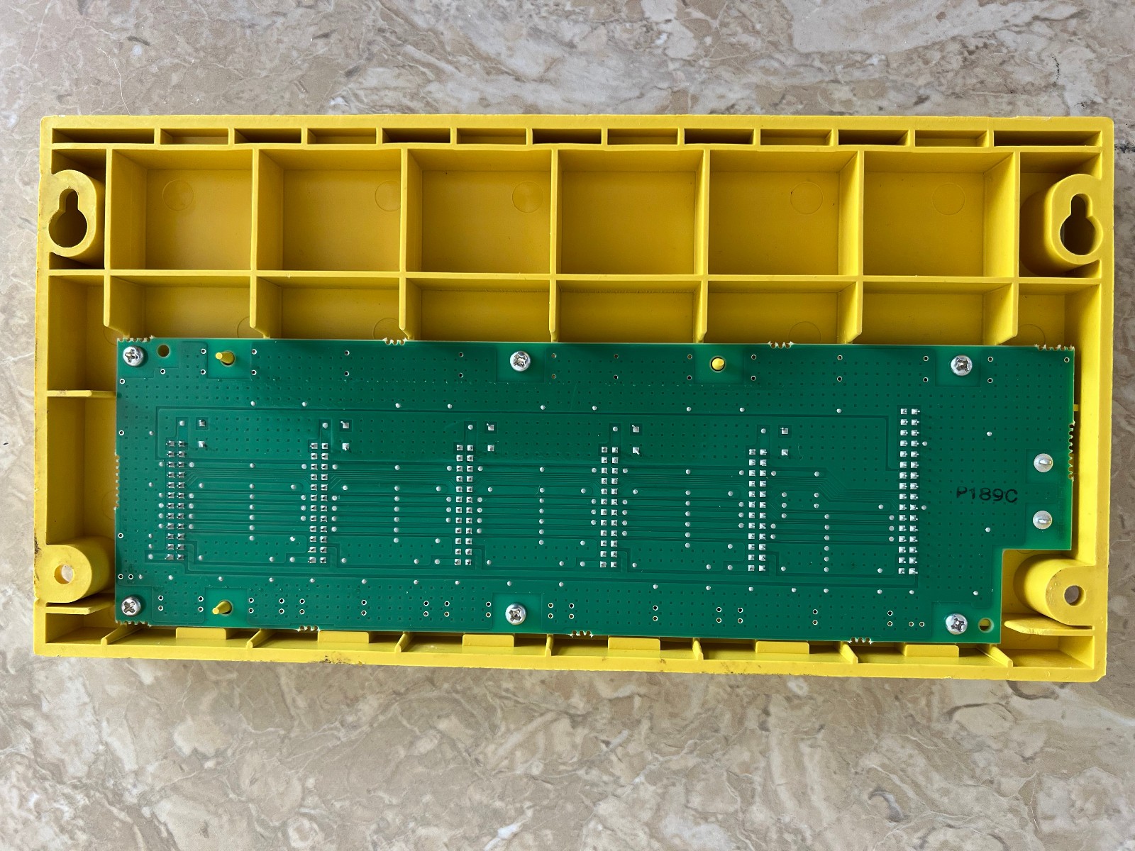 FANUC A03B-0819-C002 I/O Base 5-Slot Backplane ABU05B Mfg Year 2018 *USED*