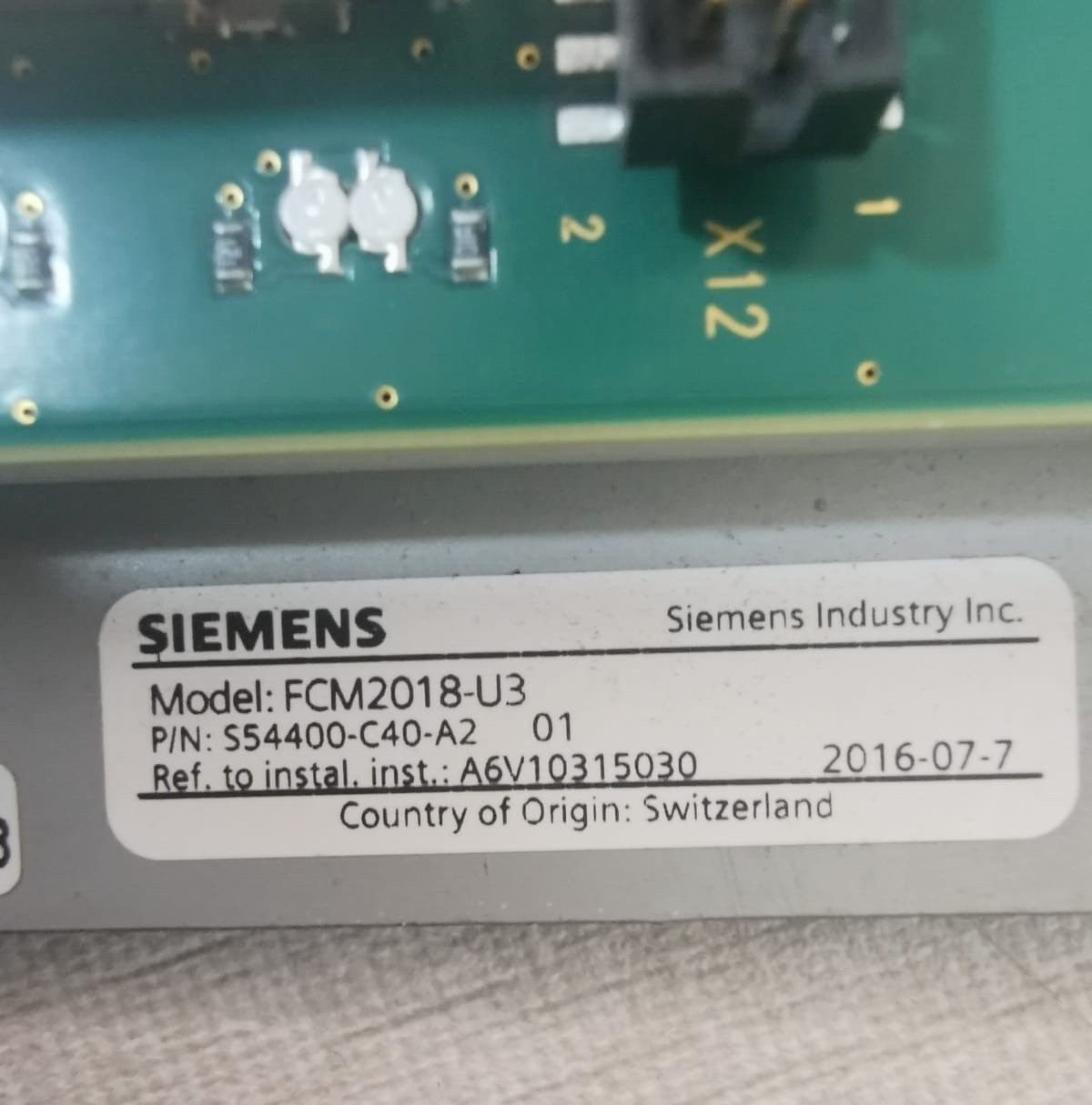 SIEMENS FCM2018-U3 FIRE CONTROL PANEL- FOR PARTS