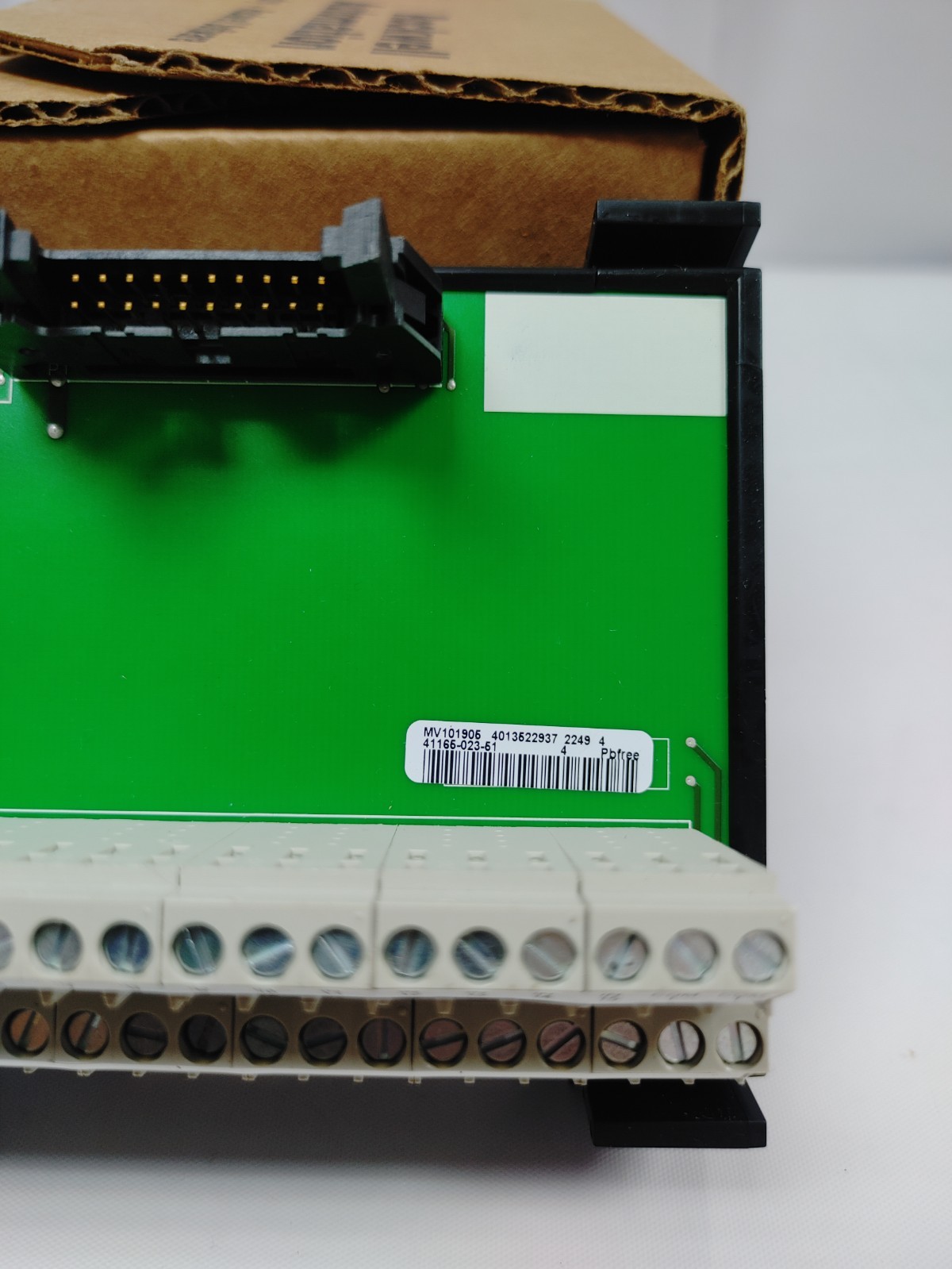 Allen Bradley 1492-IFM20F-2 Interface Module FNOB