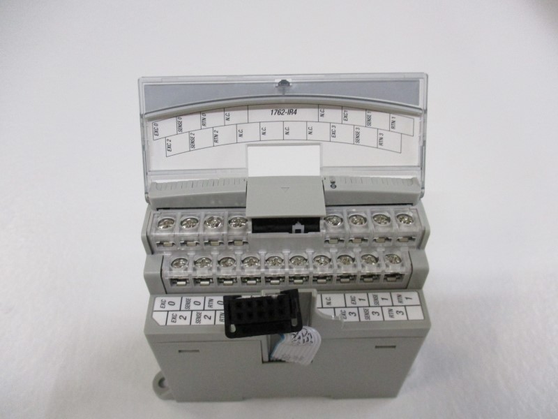 ALLEN BRADLEY 1762-IR4 SER. A F/W 1.0 NSMP