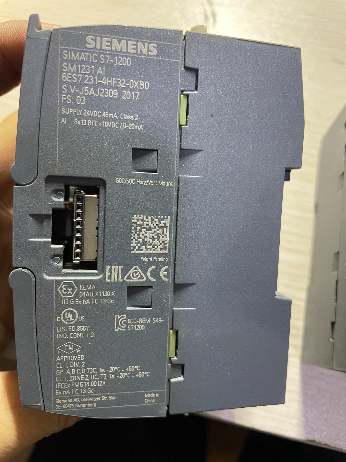Siemens 8ch Analog Input Module 6ES7231-4HF32-0XB0 6ES7 231-4HF32-0XB0
