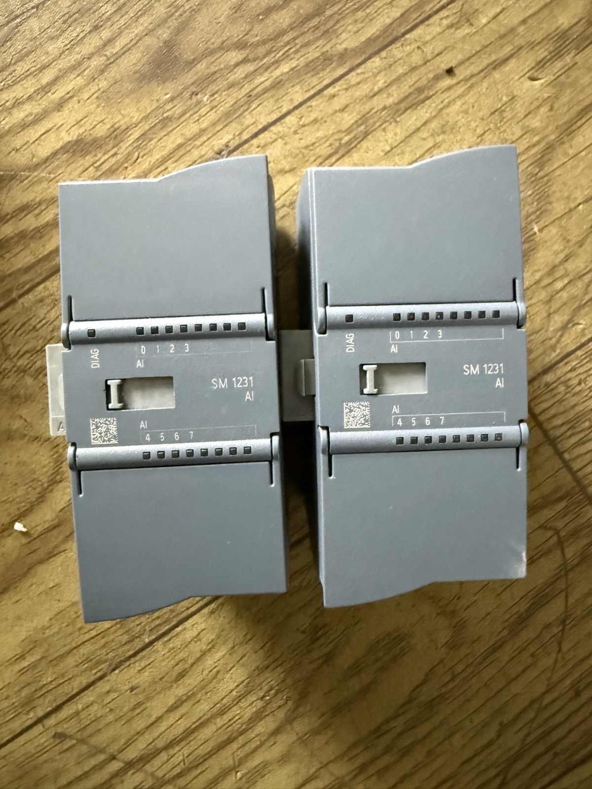 Siemens 8ch Analog Input Module 6ES7231-4HF32-0XB0 6ES7 231-4HF32-0XB0