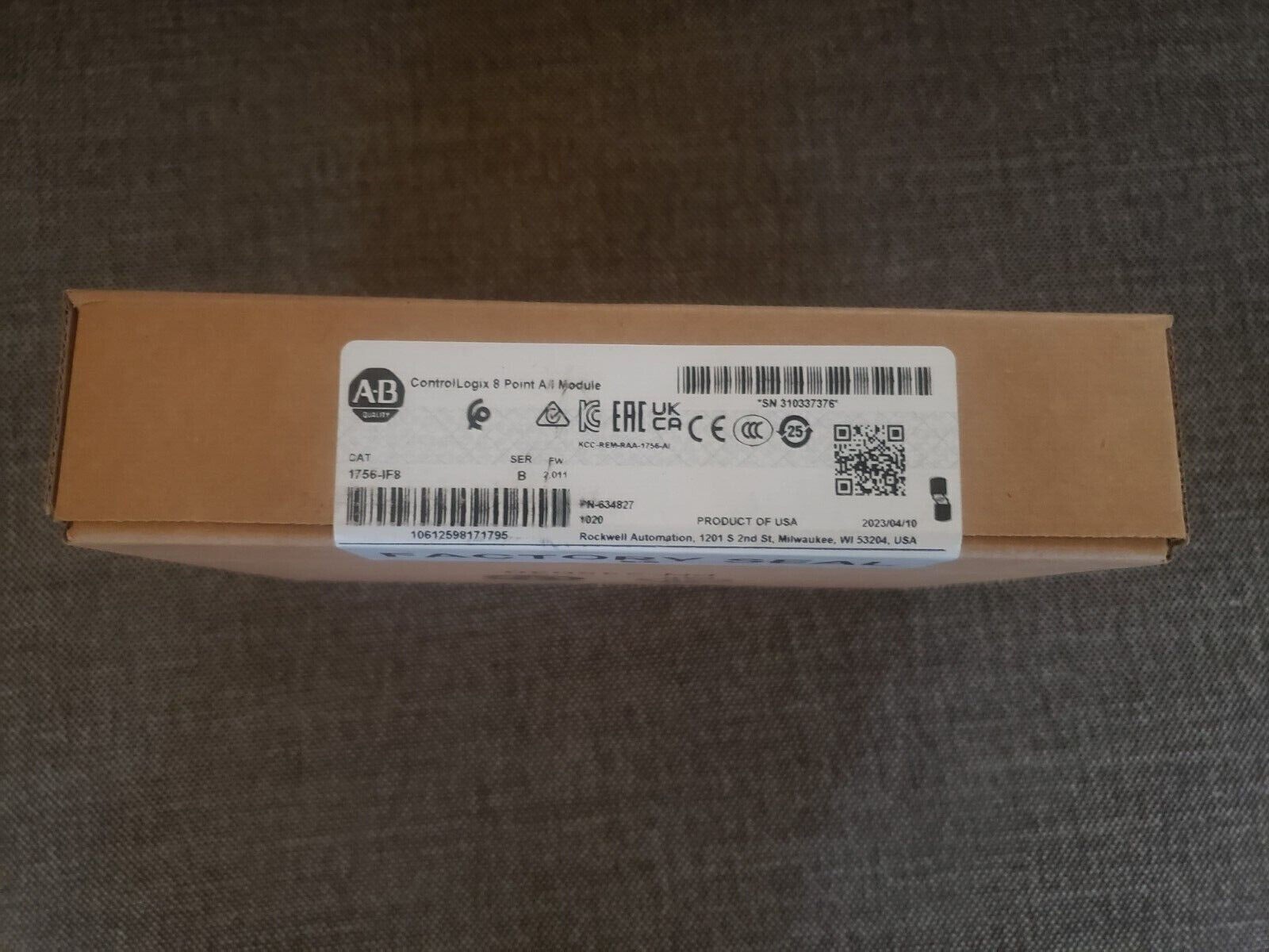 AB 1756-IF8 /B ControlLogix PLC Analog Input Module New Sealed 2023!!