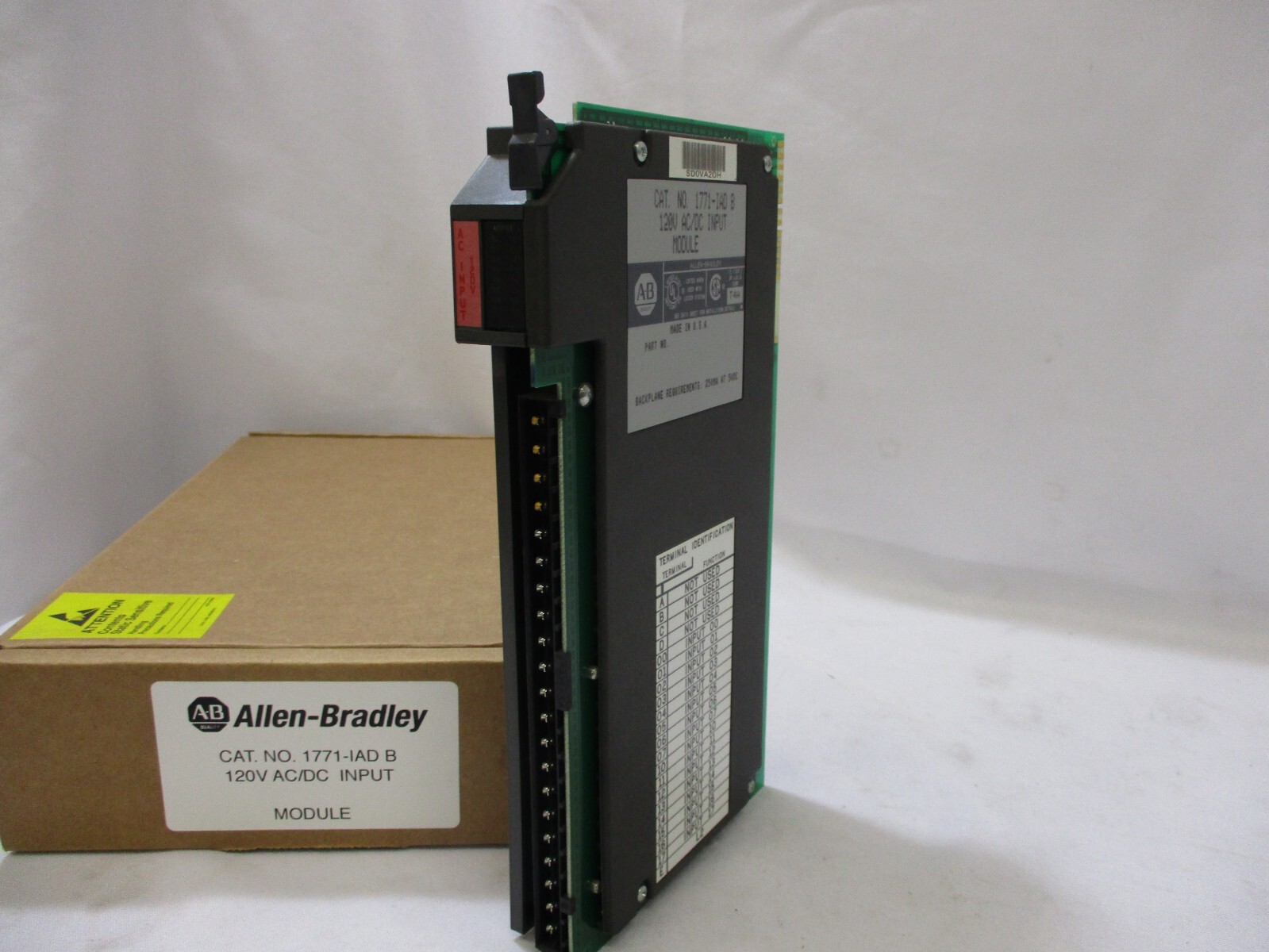 *NEW* ALLEN BRADLEY 1771-IAD SERIES B 120V AC/DC INPUT MODULE *60 DAY WARRANTY*