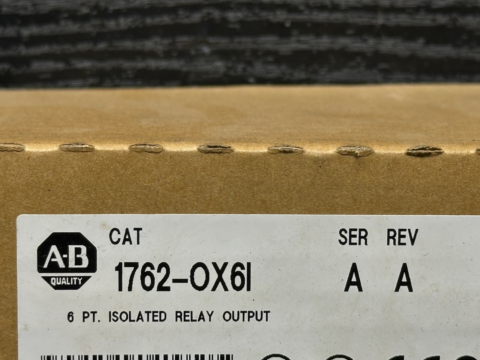 Surplus Sealed Allen Bradley 1762-OX6I 1762-0X61 MicroLogix 1200 Output Module