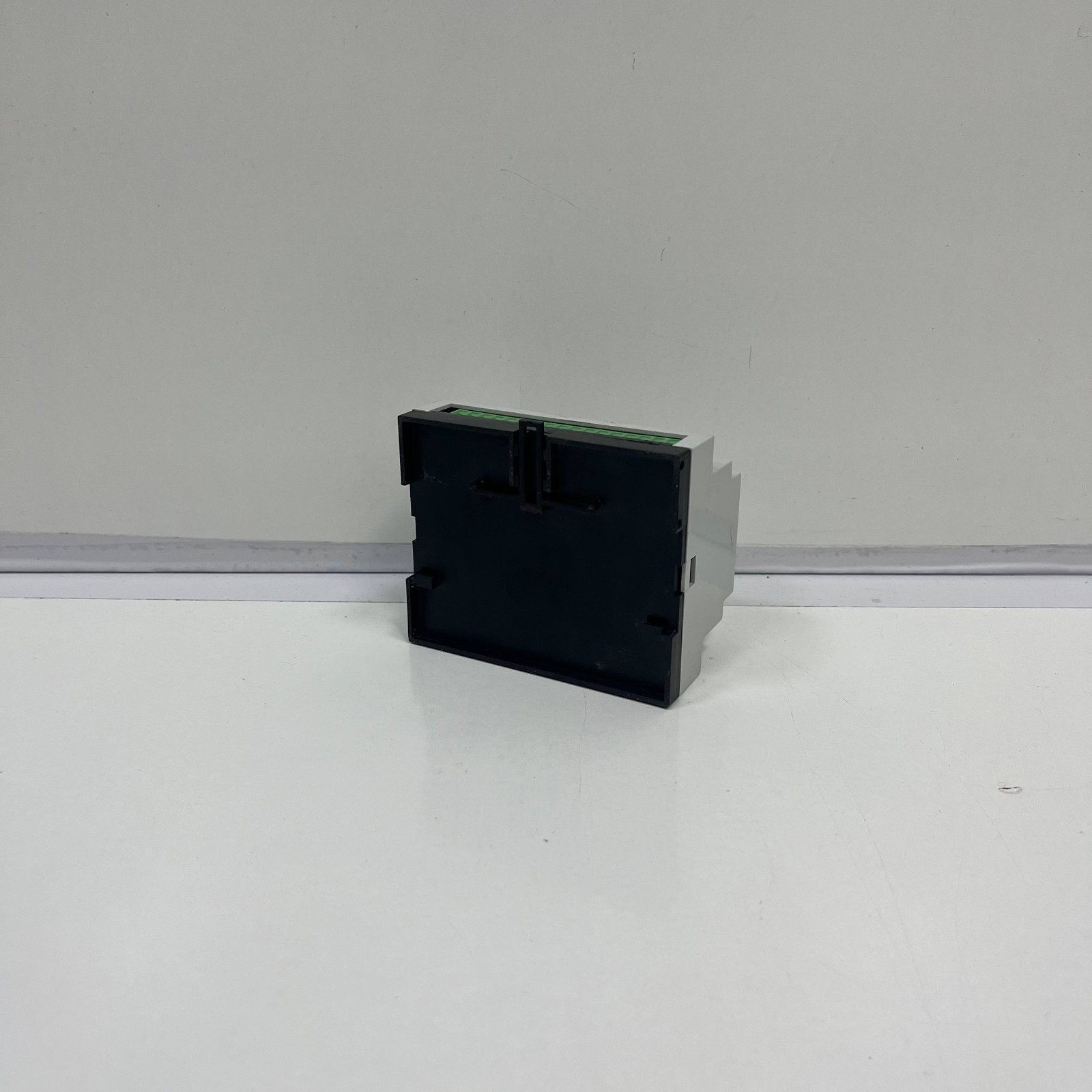 EATON CEAG 3-PM-IO-INV 40071361680 Monitoring module , UK#392