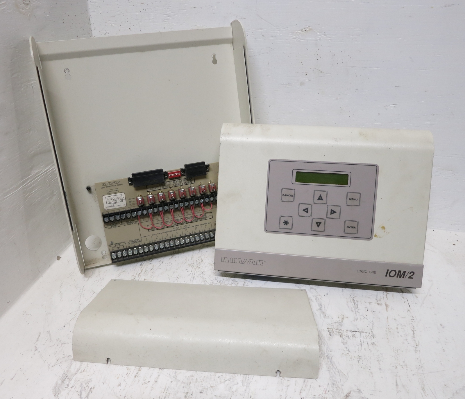 Novar IOM/2 Logic One V3.05 ARF Input/Output Module Triac Remote Override CRO