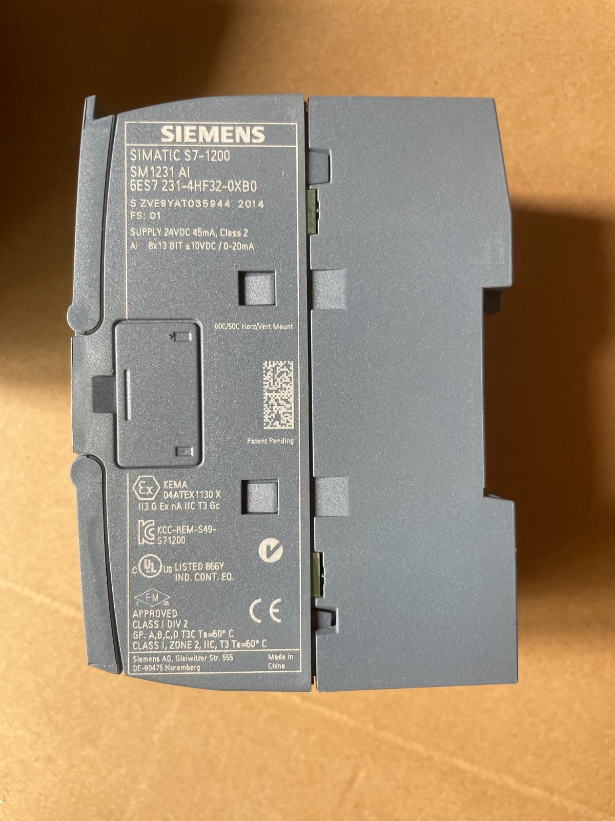 Siemens 8ch Analog Input Module 6ES7231-4HF32-0XB0 6ES7 231-4HF32-0XB0