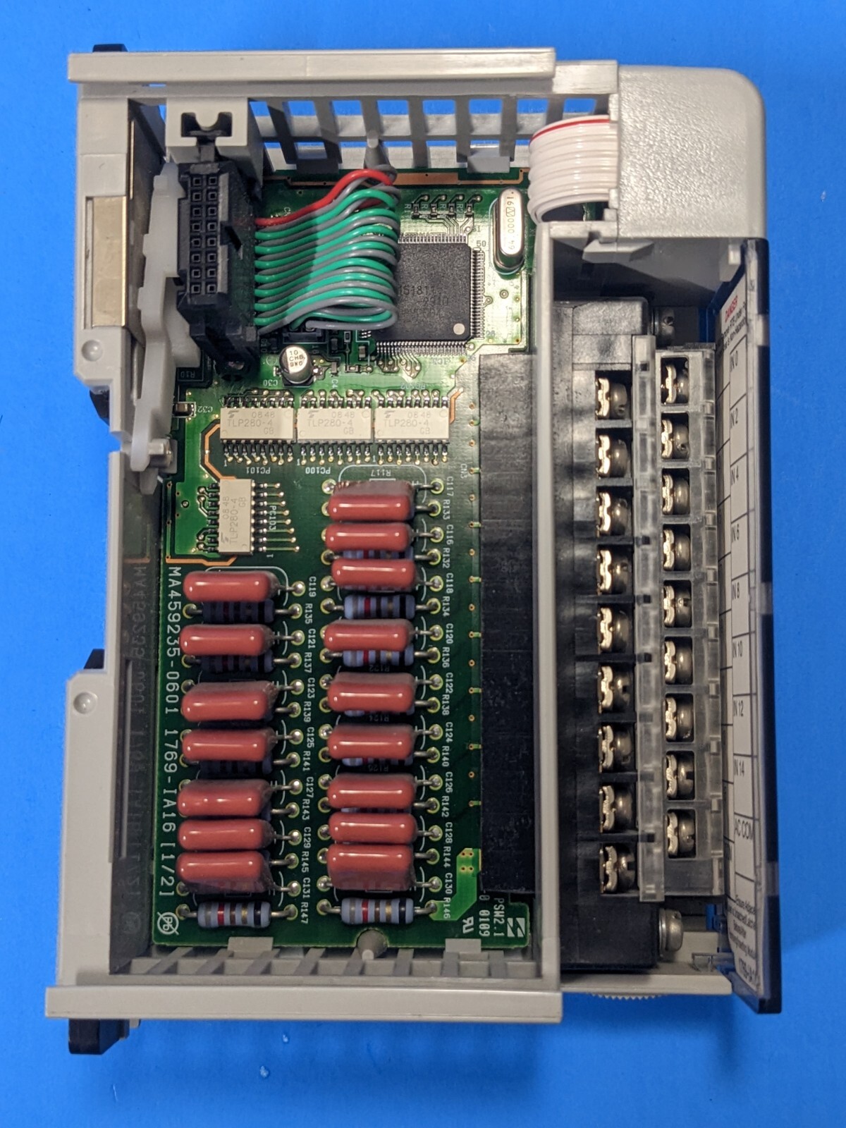 Allen-Bradley 1769-IA16 SER A REV 2 Input Module