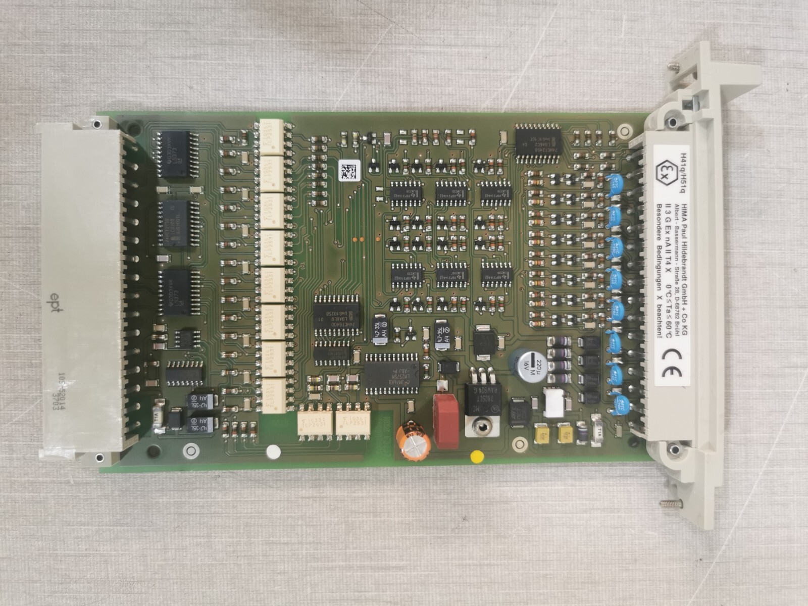 HIMA F 3237 INPUT MODULE 98 4713302 REV 04- NEW WITH FILTHY BOX