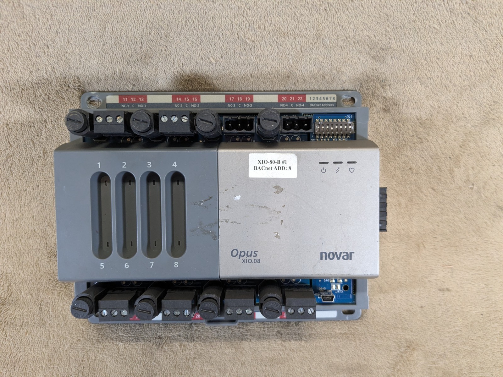 Novar Opus XiO.08 Control Unit XIO-8DO-B with Overide Switches